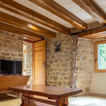 Des Grands-parents 4/6 Personnes Holiday home *