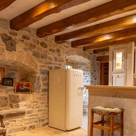 Holiday home Des Grands-parents 4/6 Personnes